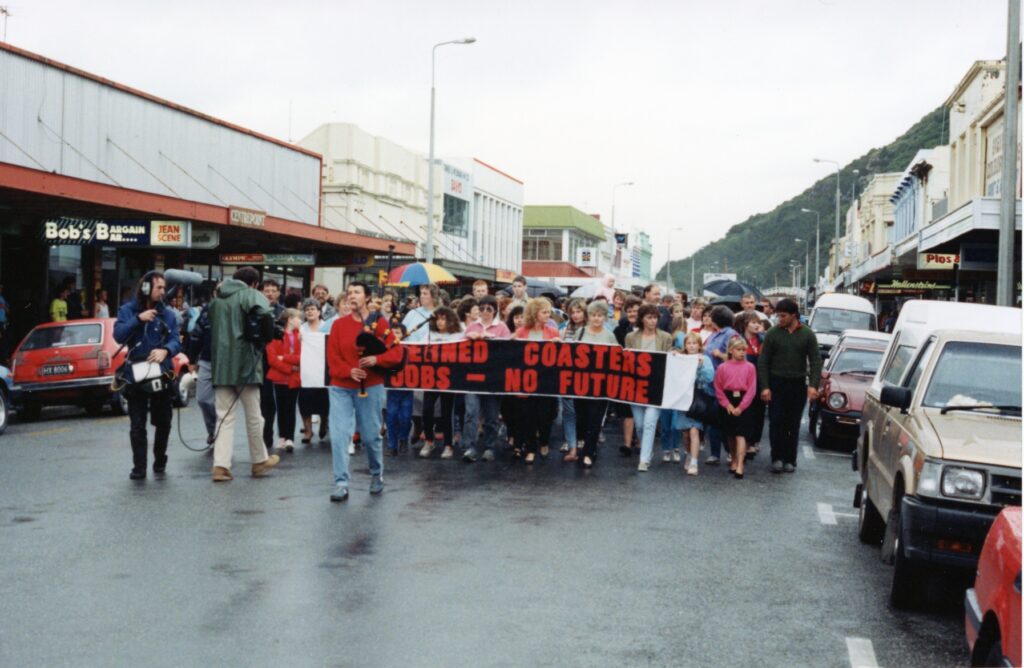 Workers and families march against the closure of Canterbury Apparel in Greymouth, May 1990