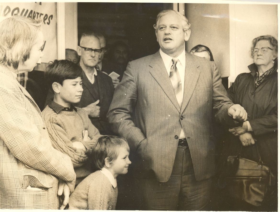 Norman Kirk speaking to a crowd outside Labour Party headquarters in Levin in 1972